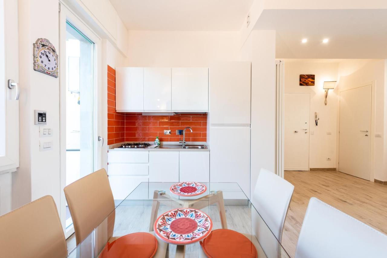 Cool Flat Alberti Lift, Terraces, Free Parking Florence Buitenkant foto